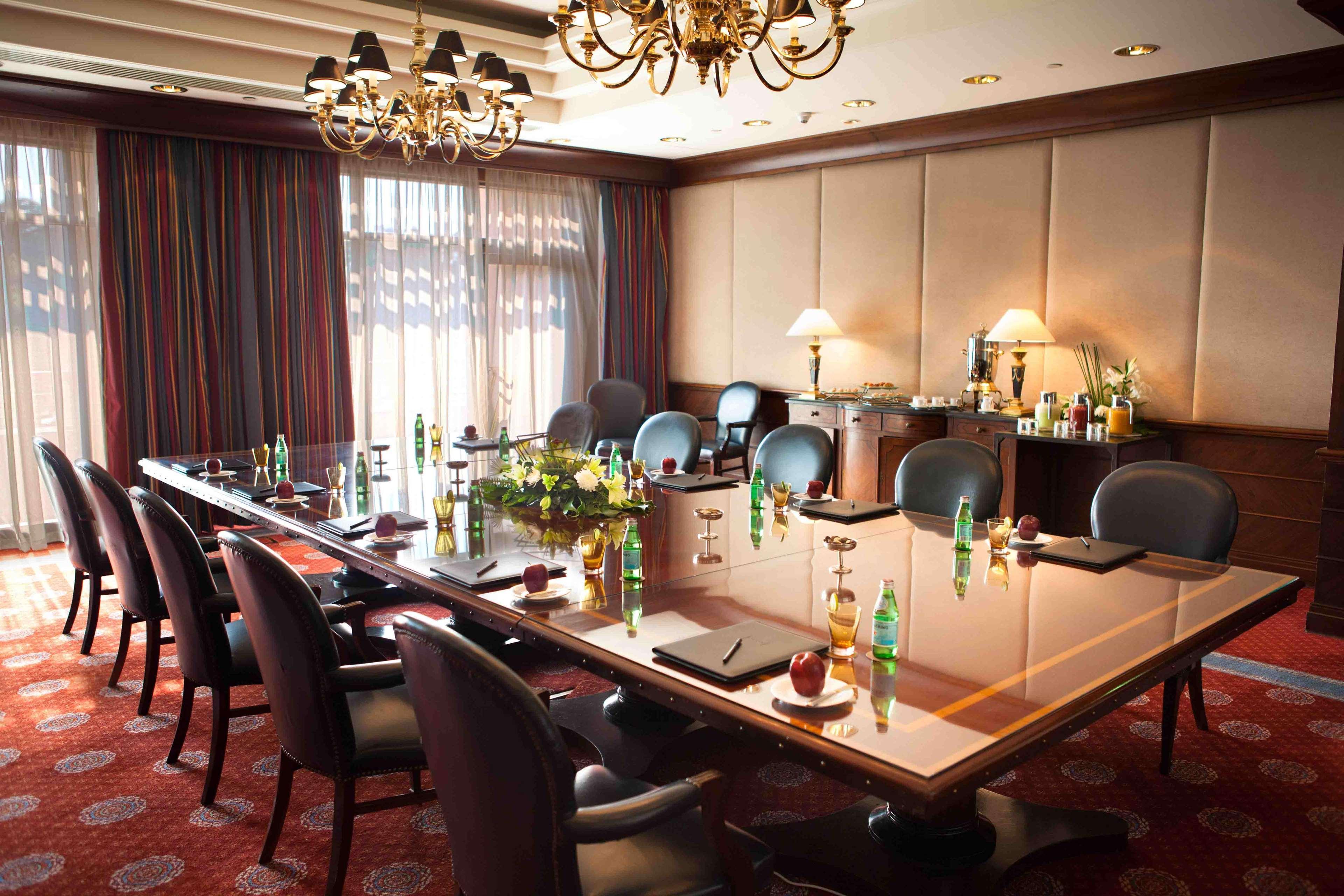 Hotel Sofitel Cairo Downtown Nile Servizi foto The boardroom at the hotel