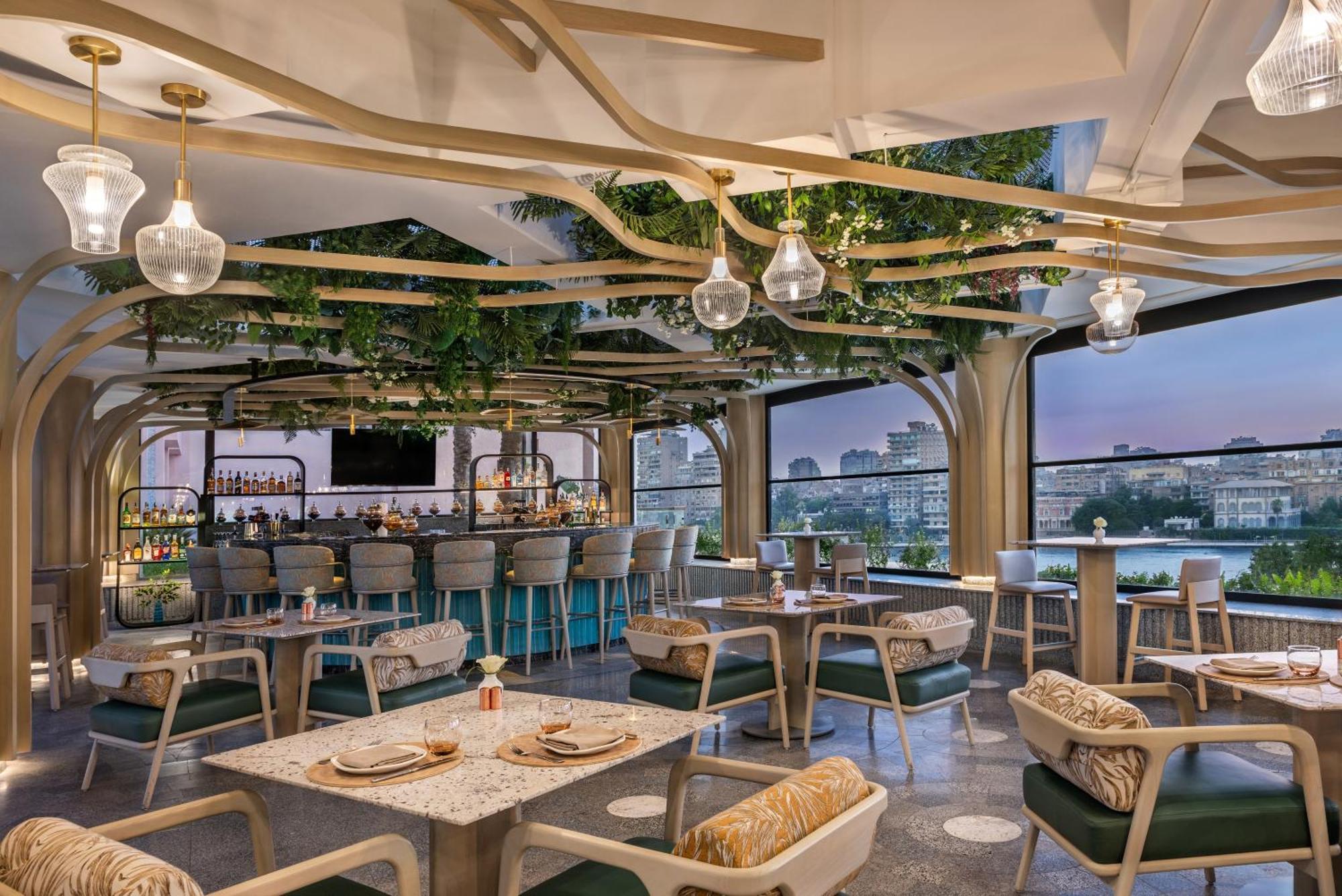 Hotel Sofitel Cairo Downtown Nile Esterno foto The Terrace