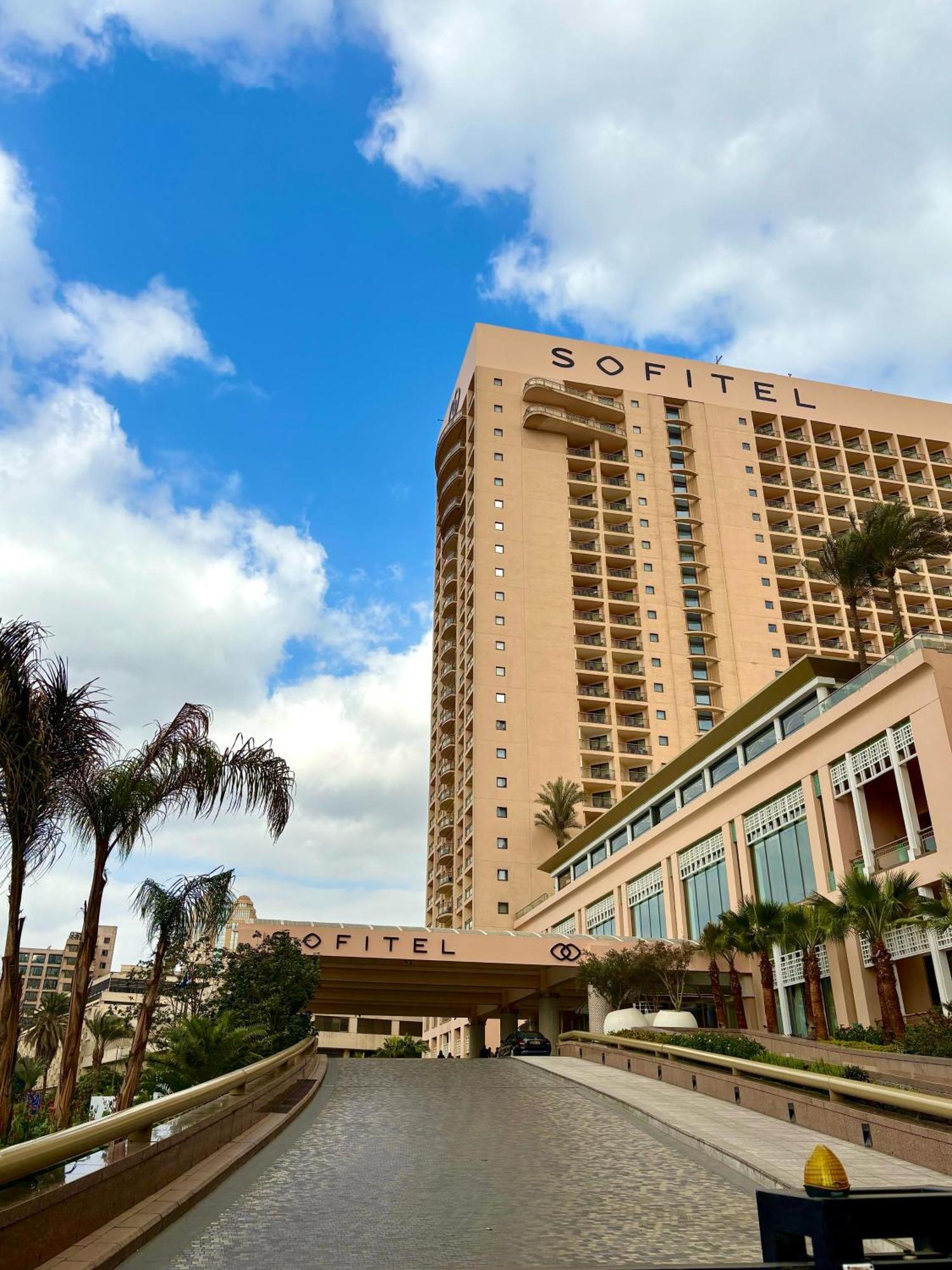 Hotel Sofitel Cairo Downtown Nile Esterno foto Sofitel Legend Metropole Cairo